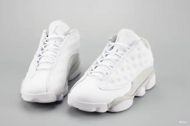 Boostmaster lin LowPure Air 310810-100 mens Money Jordan 13 white 0524